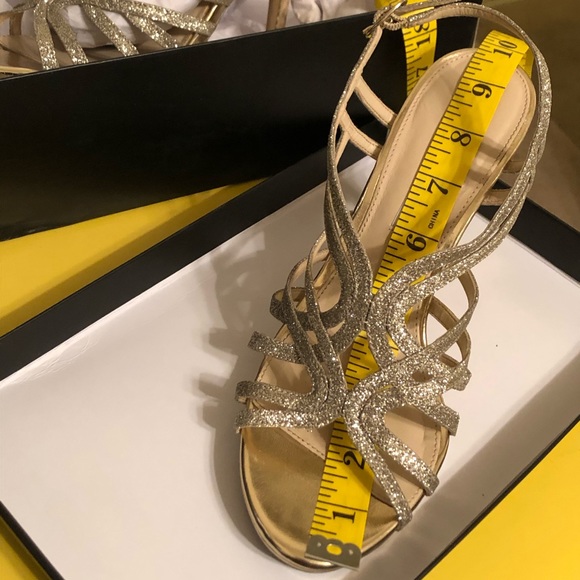 Nina Raisa Dress Pump Size 8 - Picture 8 of 8